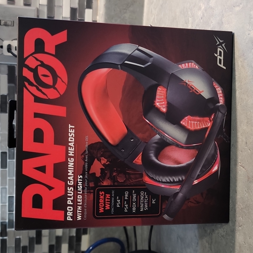 Raptor gaming headset with LED lights